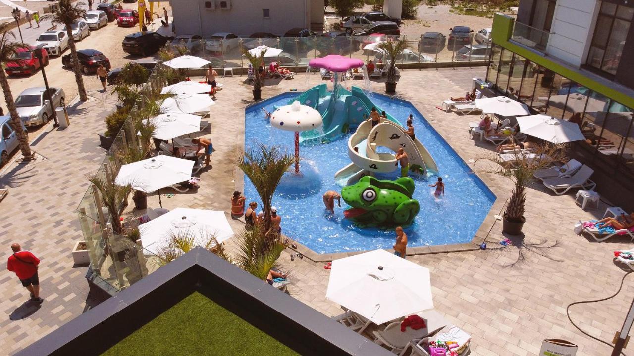 Provence Apartment In Spa N Pool Resort ママイア エクステリア 写真