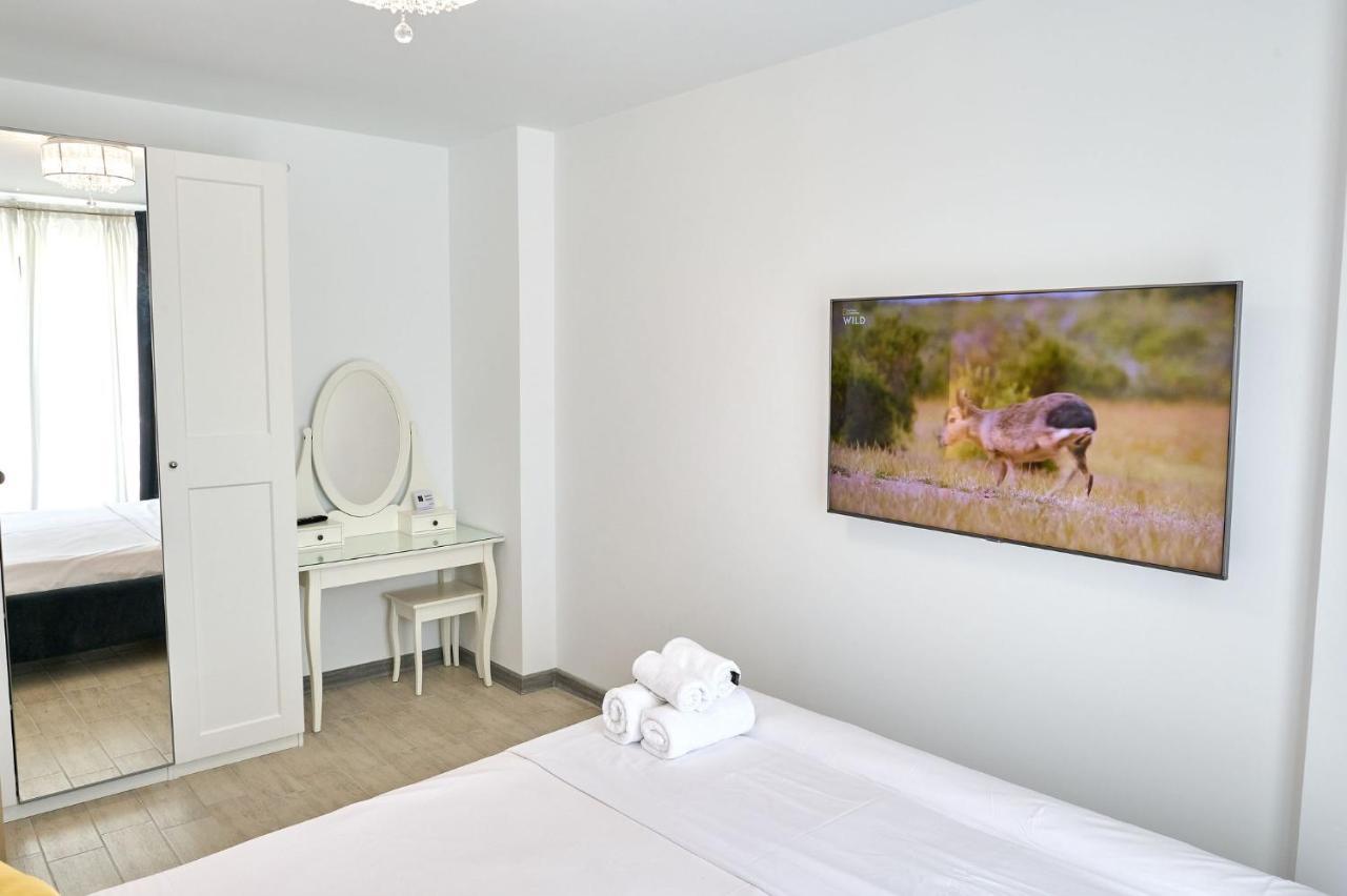 Provence Apartment In Spa N Pool Resort ママイア エクステリア 写真