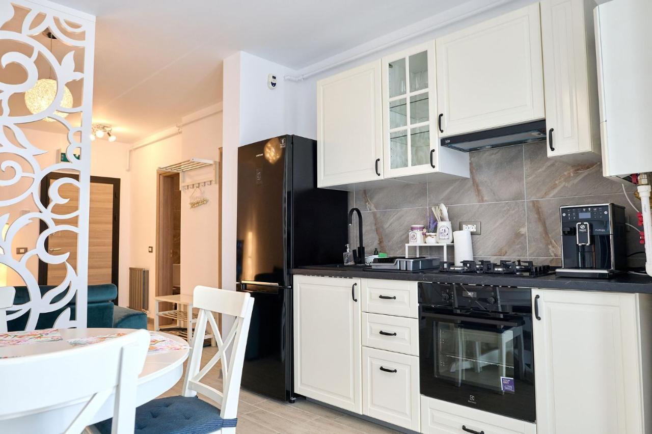 Provence Apartment In Spa N Pool Resort ママイア エクステリア 写真
